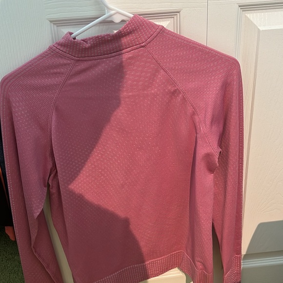 Lululemon women’s 1/4 zip - Picture 3 of 3